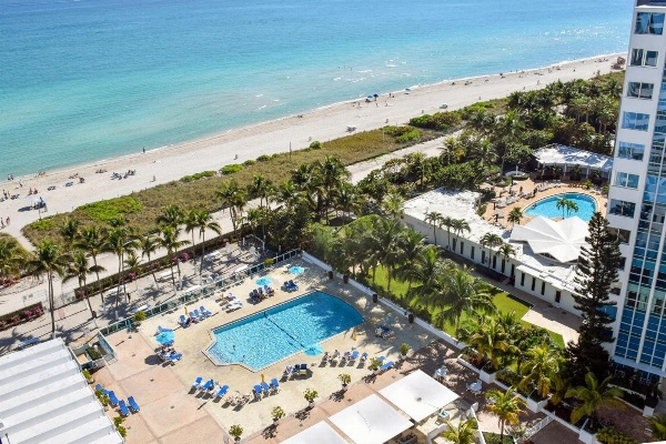Seacoast Suites on Miami Beach image 7